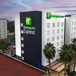 Holiday Express Aeropuerto, An Ihg Hotel Guadalajara